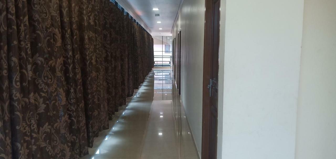 Brindavan Residency Ettumanoor Exterior photo